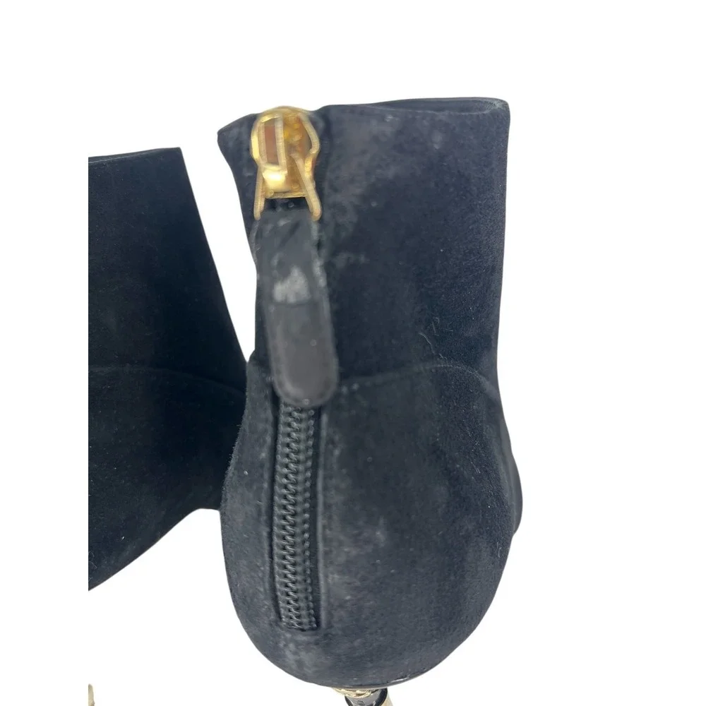 Chanel 2020 CC Suede Pearl Heel Cap Toe Logo Boots Black Size 40.5‎